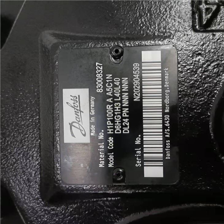 H1P 045 H1P053 H1P060 H1P078 H1P089 H1P115 H1P130 H1P060RAAB1CND6HG1NNL33L33FL24PNNNNNNN Hydraulic Piston Pump